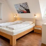 بيت للعطل Reethaus Remy Luxus In By Interhome Beckerwitz