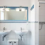 بيت للعطل Reethaus Remy Luxus In By Interhome *